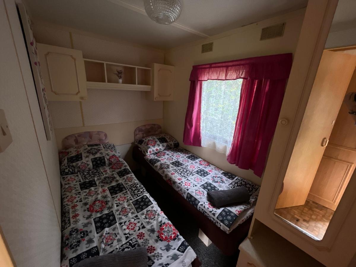 Апартаменти Autocamp Free Star - Mobilheimy Страхотін Екстер'єр фото