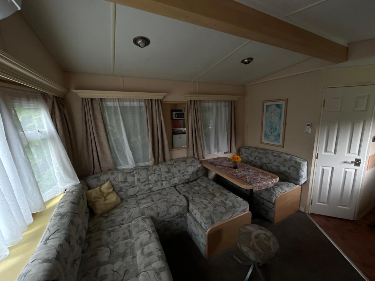 Апартаменти Autocamp Free Star - Mobilheimy Страхотін Екстер'єр фото