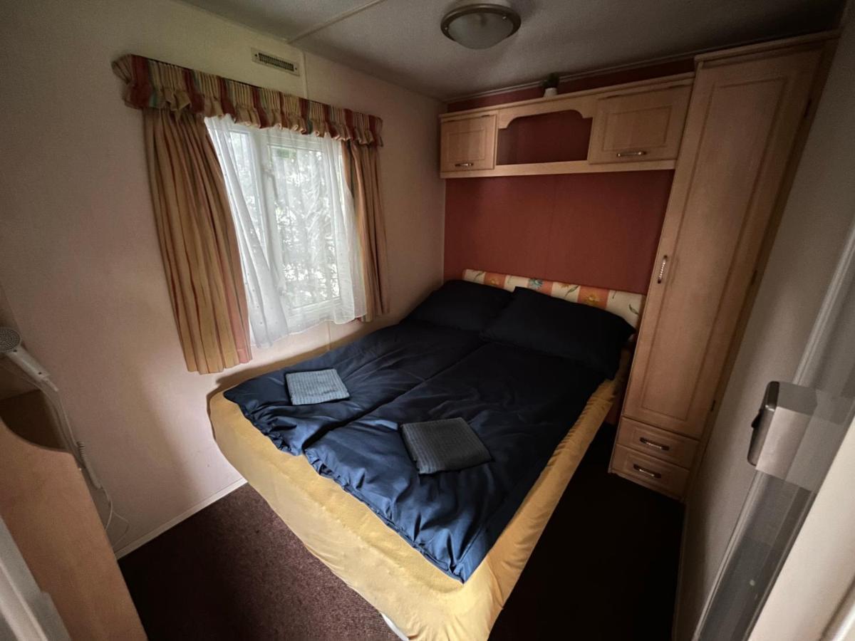 Апартаменти Autocamp Free Star - Mobilheimy Страхотін Екстер'єр фото