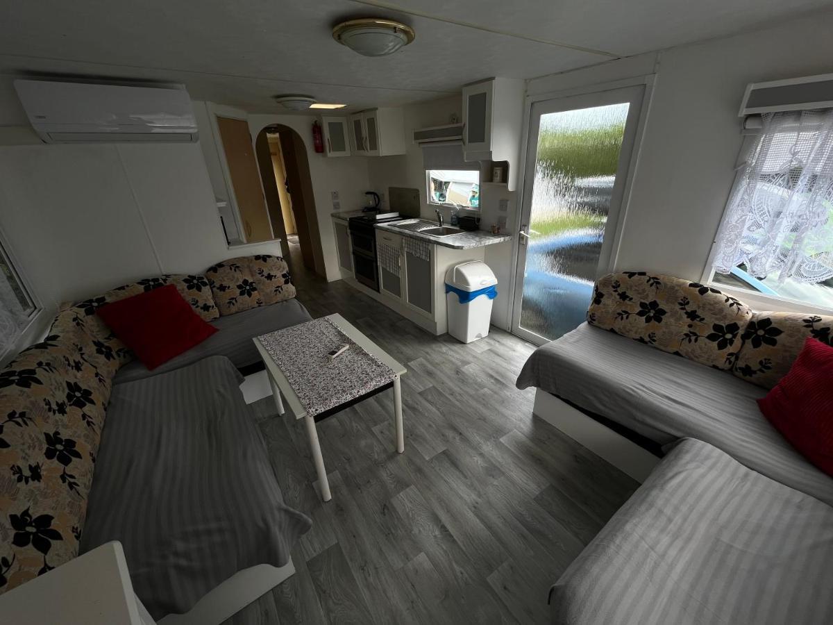 Апартаменти Autocamp Free Star - Mobilheimy Страхотін Екстер'єр фото